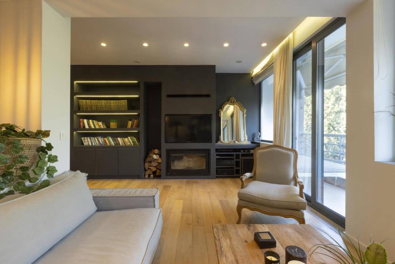 Elegant, Chic, Hip 2 Bedroom W/ Forest View In Athens! Exteriér fotografie